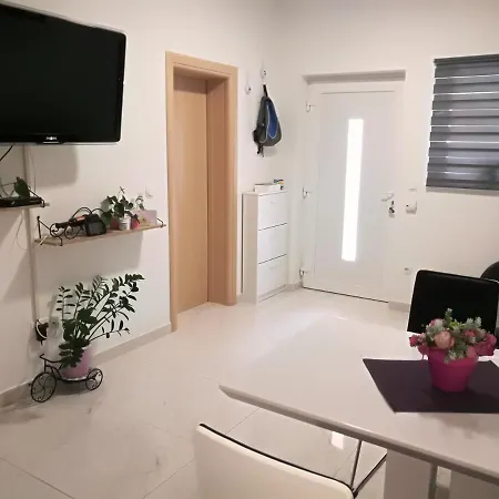 Apartman Roberto