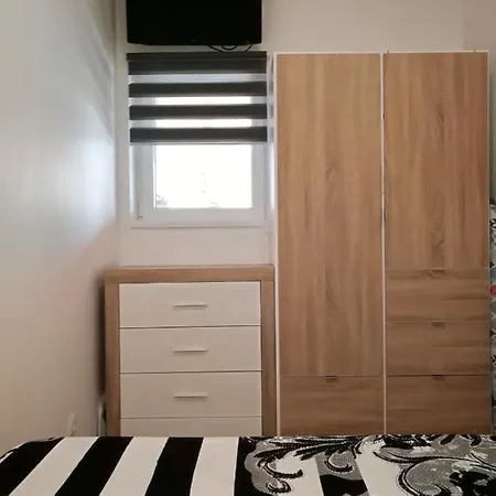 Roberto Apartment Bacina