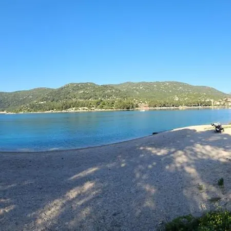 Roberto Apartment Bacina